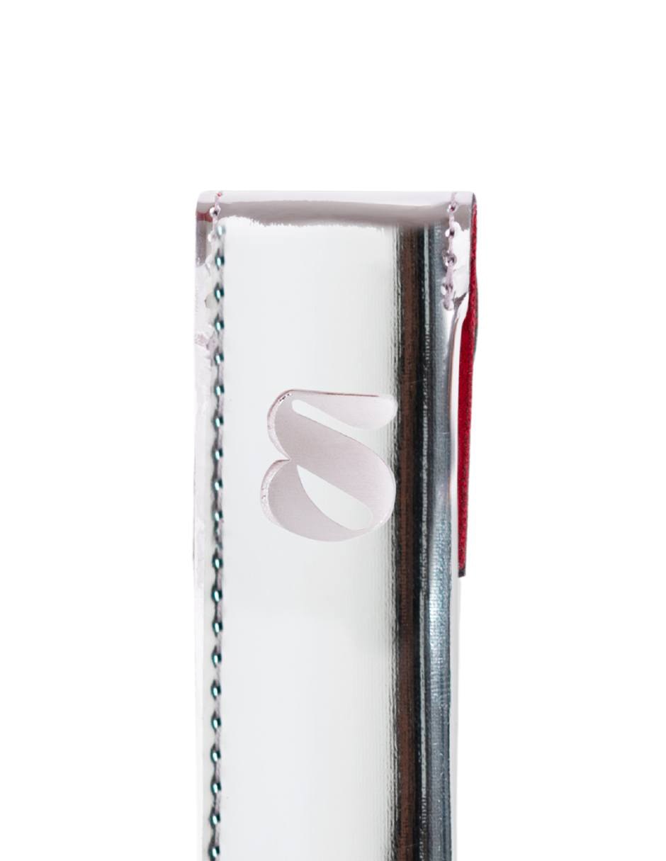 Labial mate 3