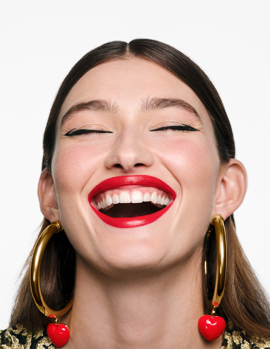 Labial mate Carolina Herrera Fabulous Kiss Blur Matte
