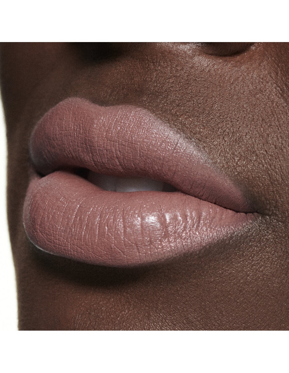 MAC NUDES LABIAL EN BARRA MATTE,KHAKI
