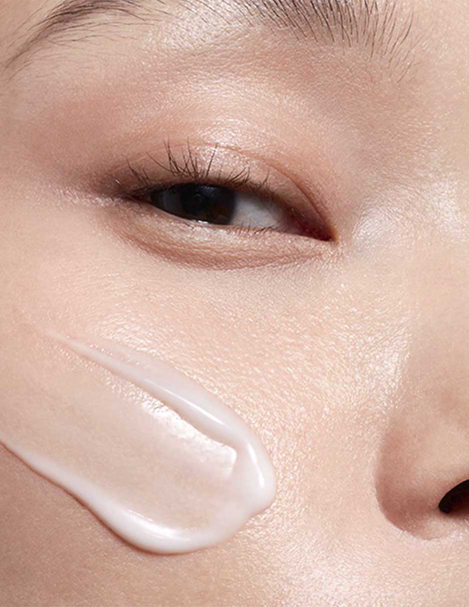 Crema facial recomendada para reafirmar de día para todo tipo piel 3