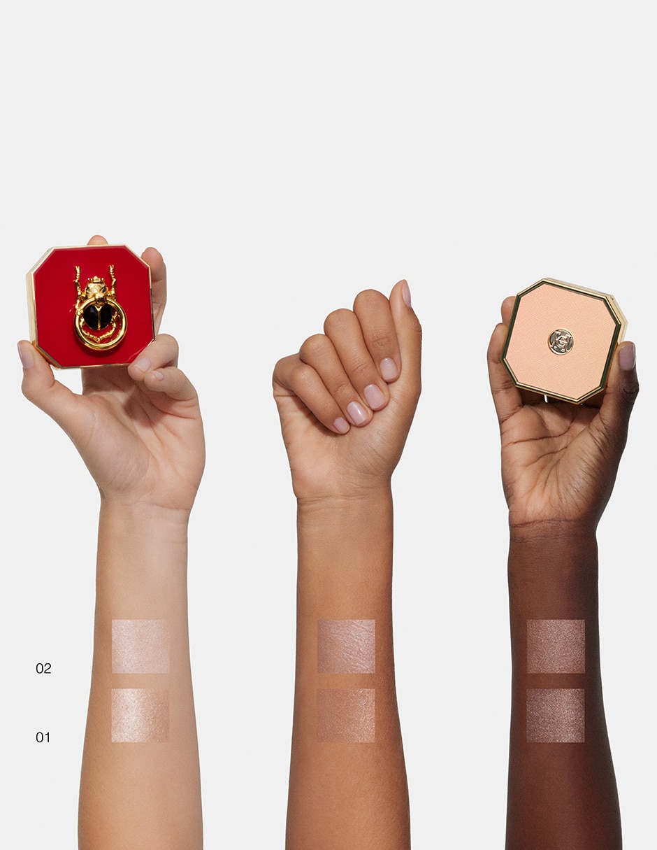 Iluminador Nude Couture Highlighter 2