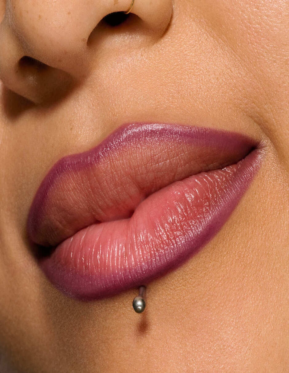 MAC LIPGLAZER GLOSSY LINER,BORGOÑA