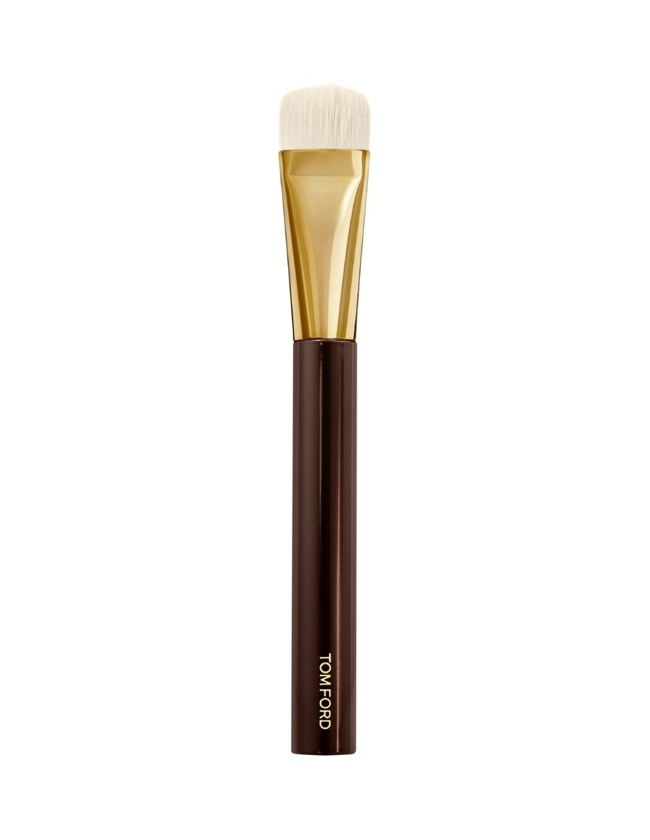 Brocha para maquillaje Shade and Illuminate Brush 04