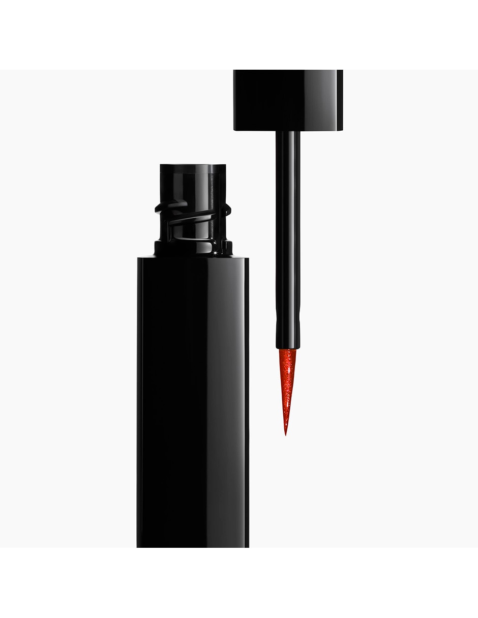 LE LINER DE CHANEL 3
