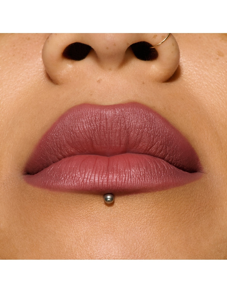 Labial mate 6