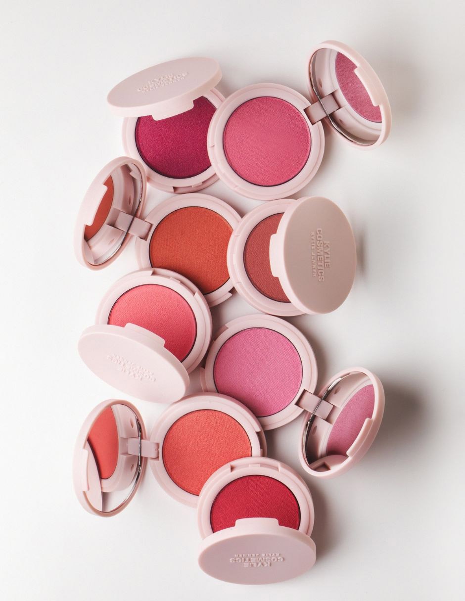 Kylie Hybrid Blush Powder,CORAL