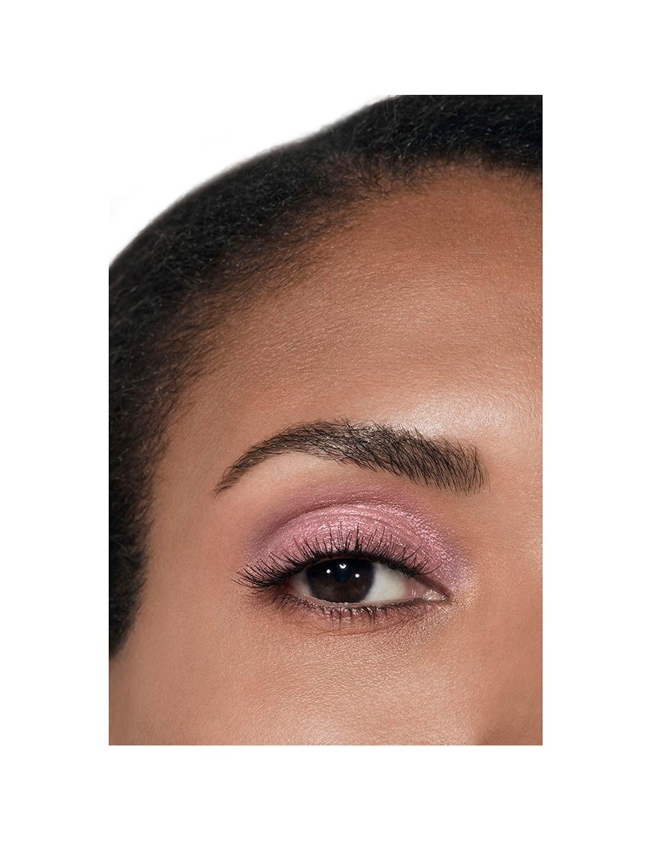 CHANEL OMBRE ESSENTIELLE