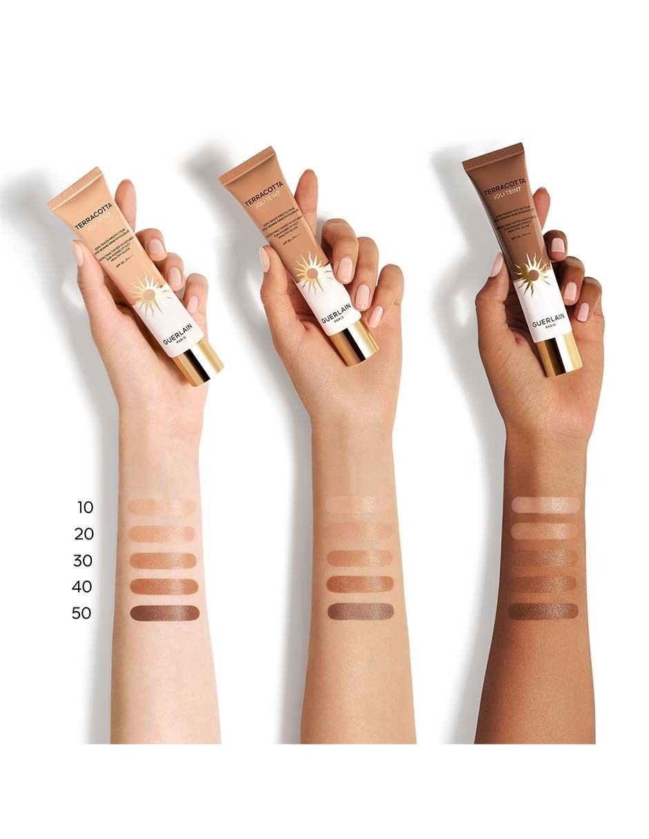 Base de maquillaje líquido Terracotta natural 5