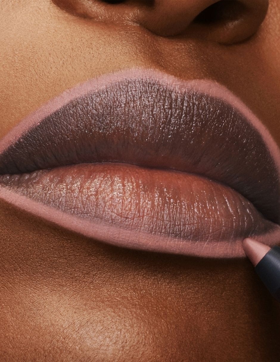 Delineador lápiz para labios mate Tom Ford