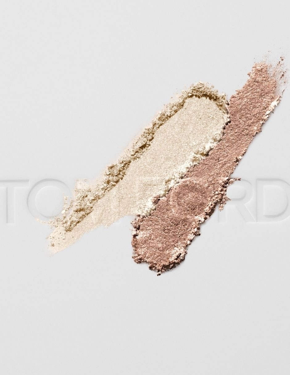 Iluminador Shade And Illuminate 5