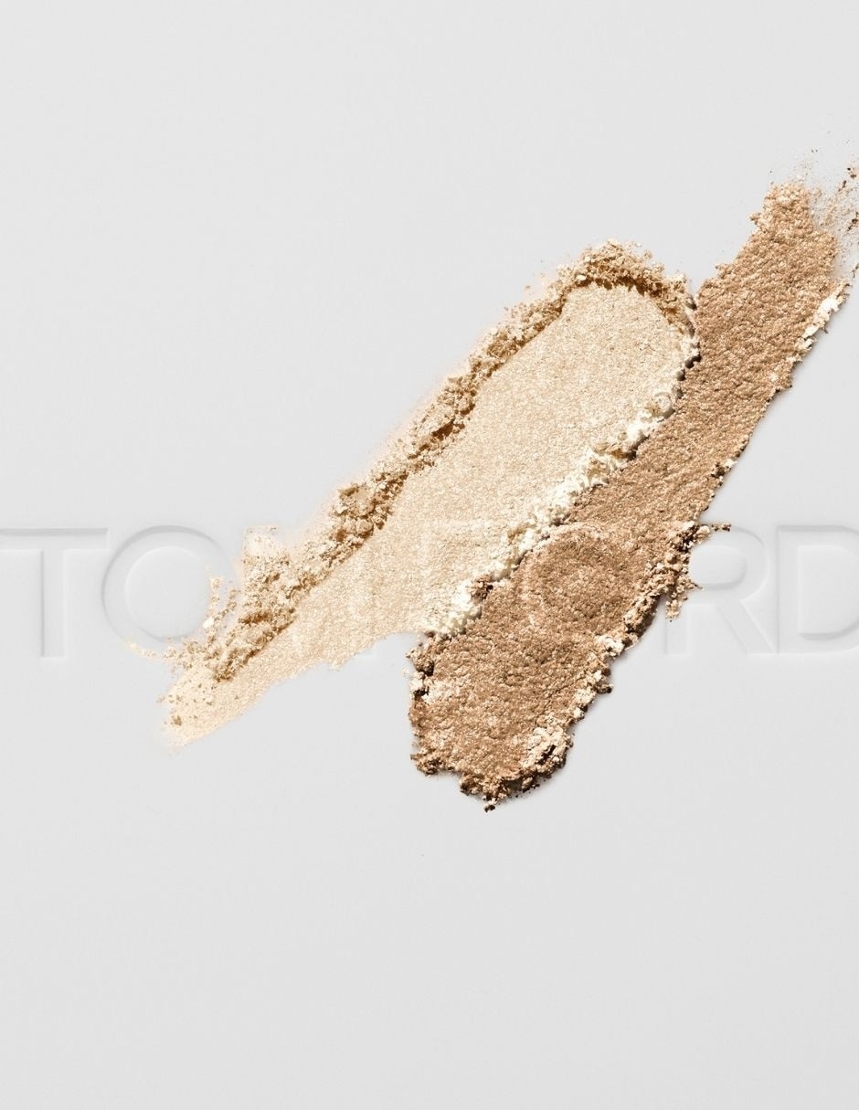 Iluminador Shade And Illuminate 4