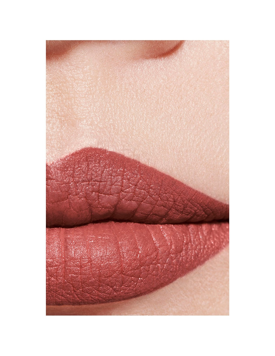 ROUGE ALLURE VELVET 12