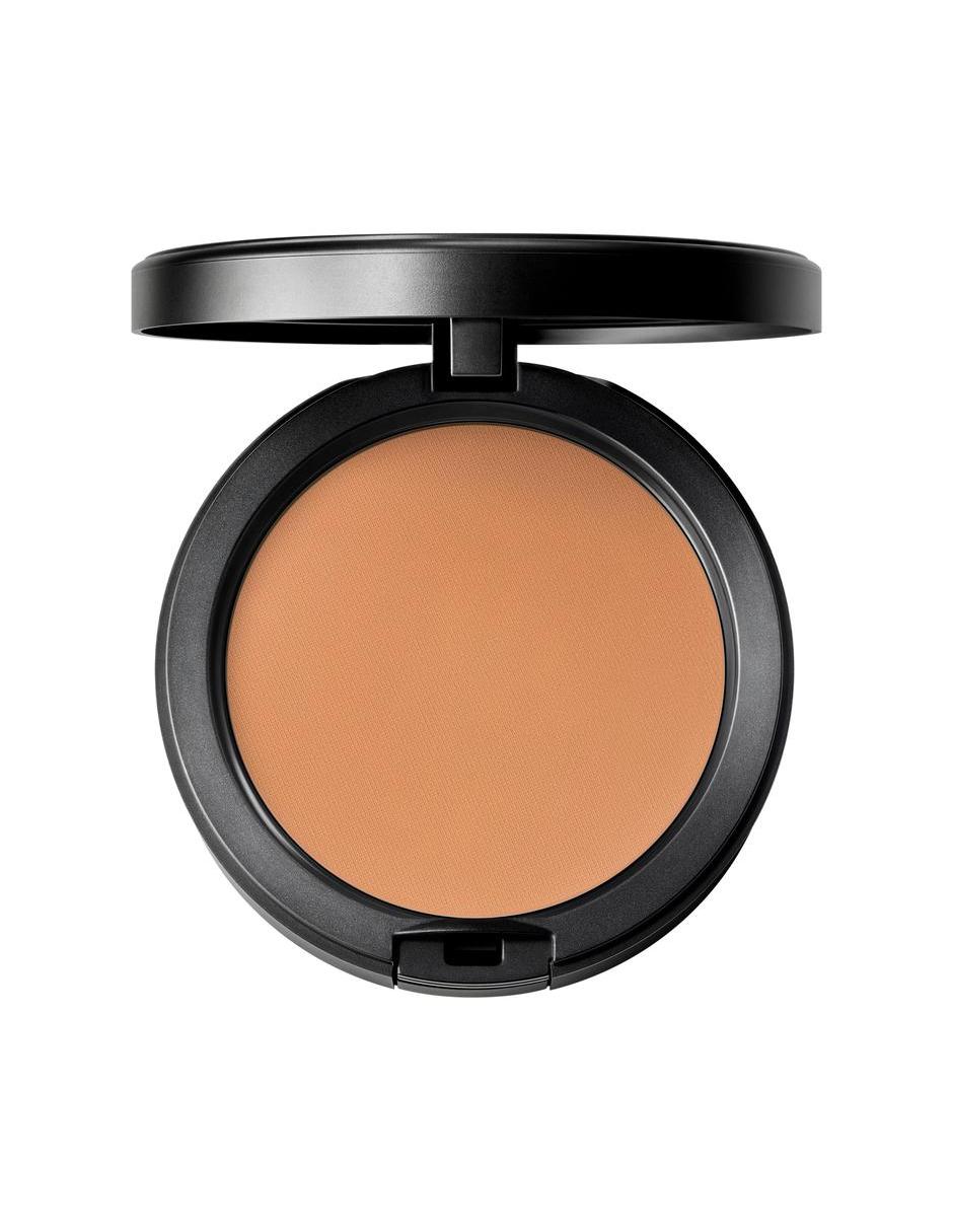 Base de maquillaje polvo mate