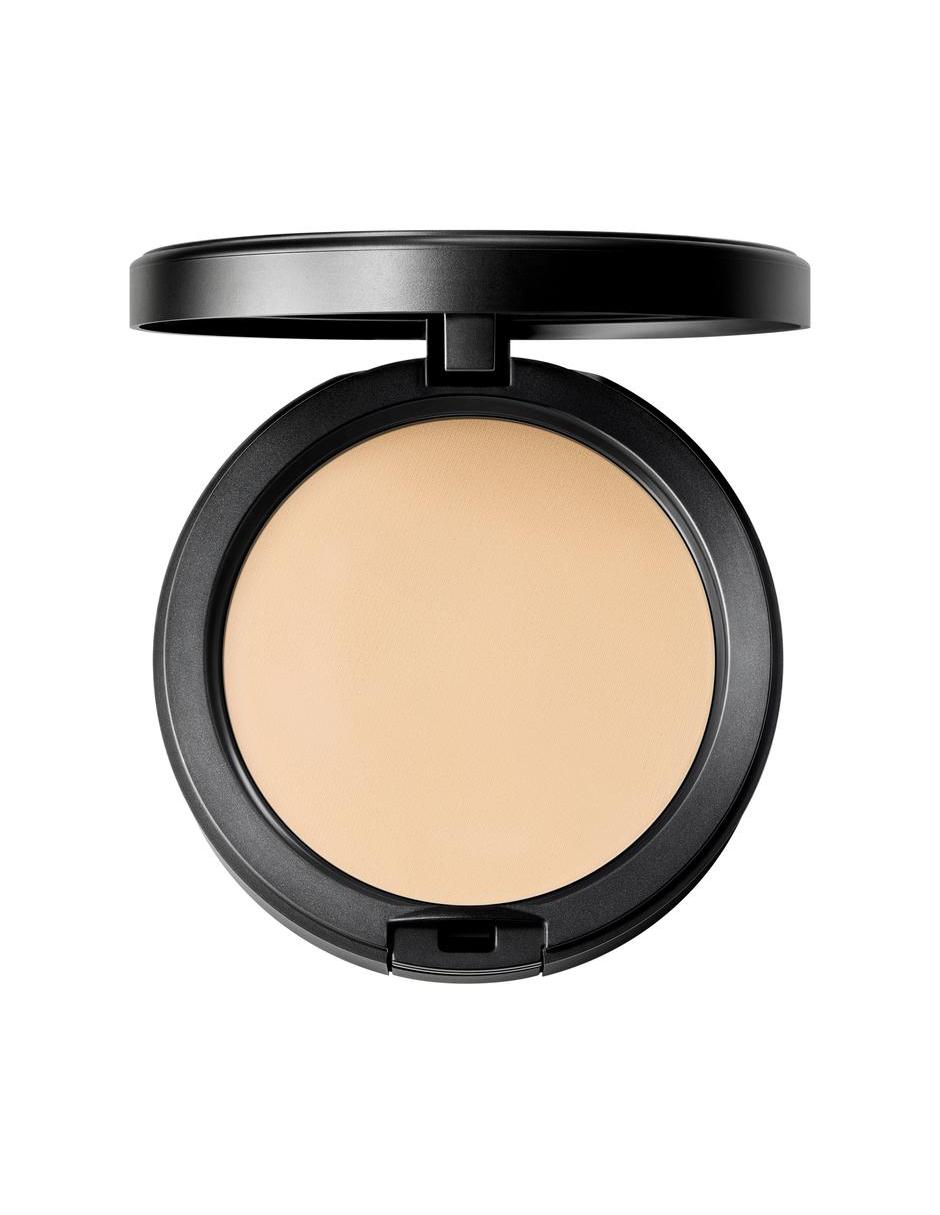 Base de maquillaje polvo mate