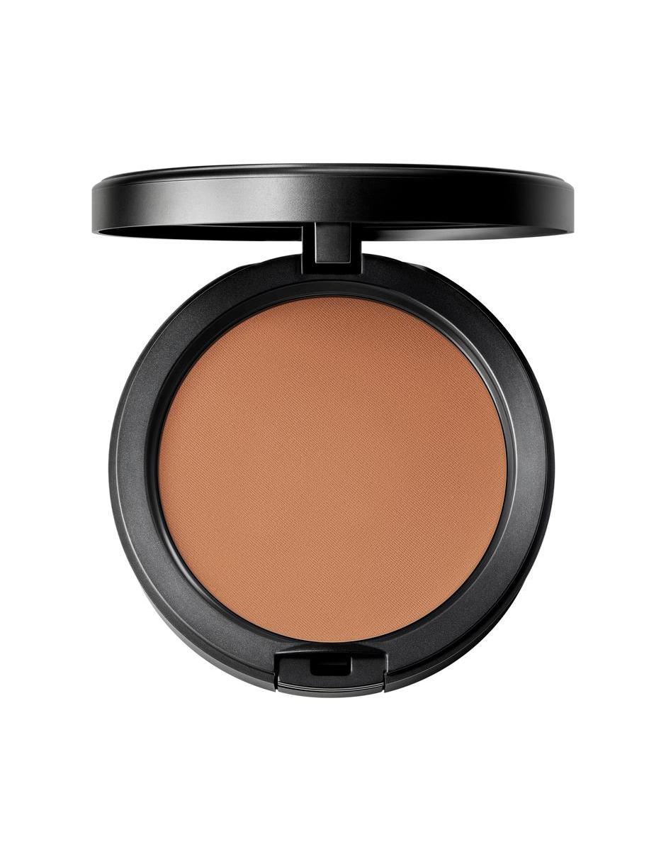Base de maquillaje polvo mate