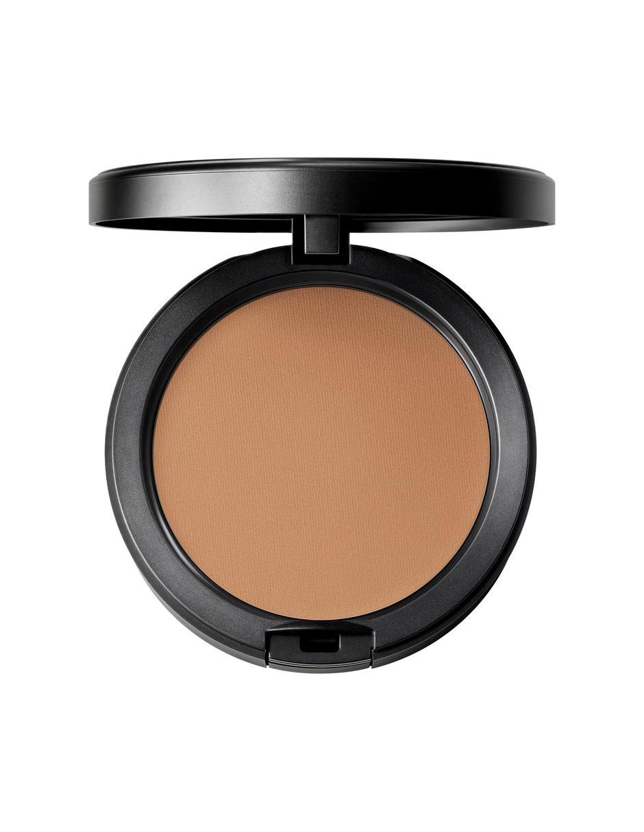 Base de maquillaje polvo mate
