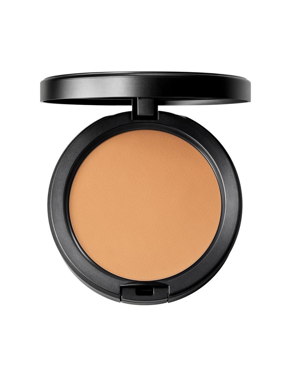 Base de maquillaje polvo mate