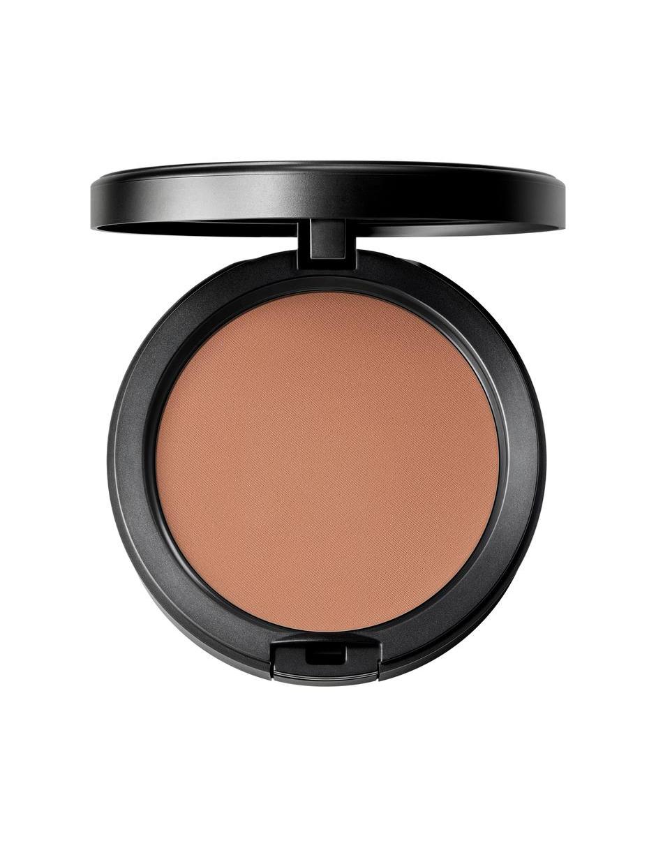 Base de maquillaje polvo mate