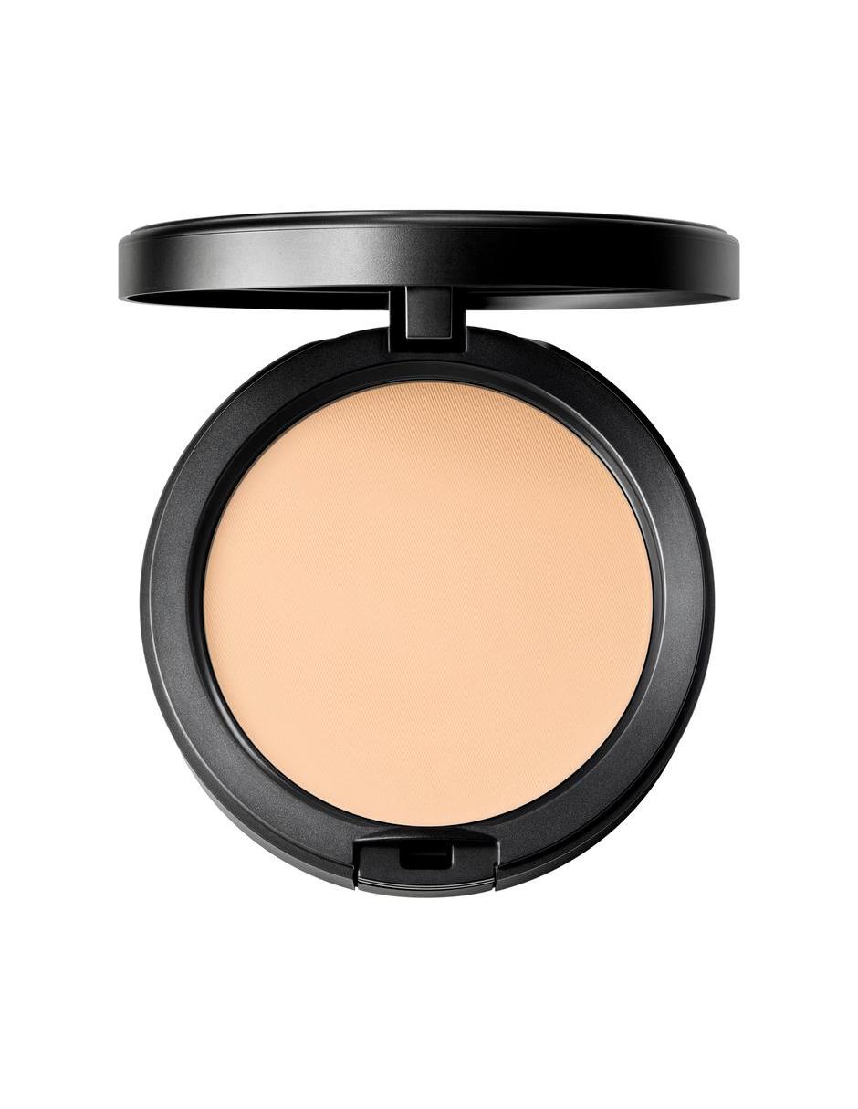 Base de maquillaje polvo mate