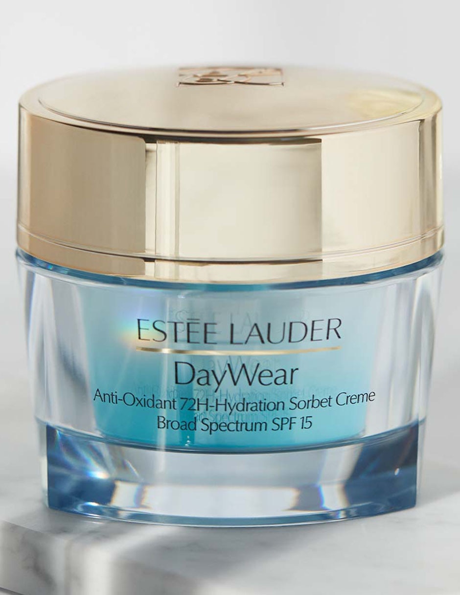 Crema facial recomendada para hidratar día y noche Daywear para piel mixta 3
