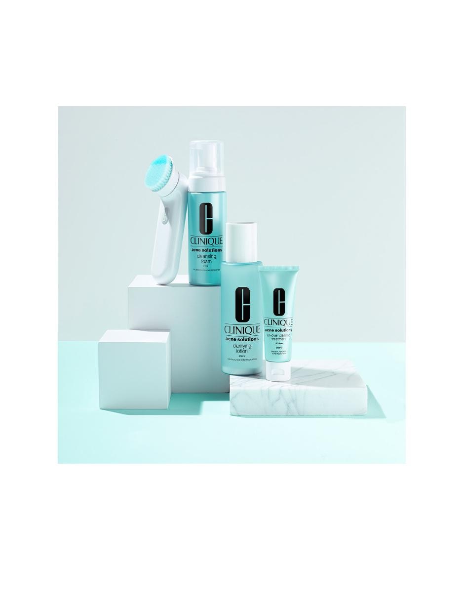 Limpiador facial Anti-Blemish Solutions Cleansing Foam para acné 3